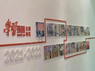 宇宙蜜蜂无敌版